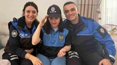 İrem'in Doğum Gününde Polis Üniforması Sürprizi