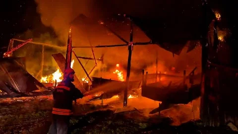 Bolu'da Yıldırım Düşmesi Sonucu Yangın