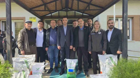 Bilecik'te Çiftçilere Tohum Desteği Verildi