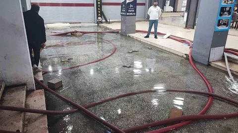 Adana'da Sürekli Su Baskını Sorunu