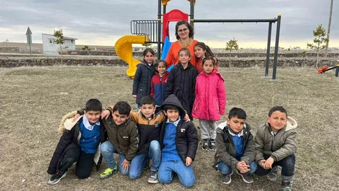 Akyaka’da Çocuk Parkı Açıldı