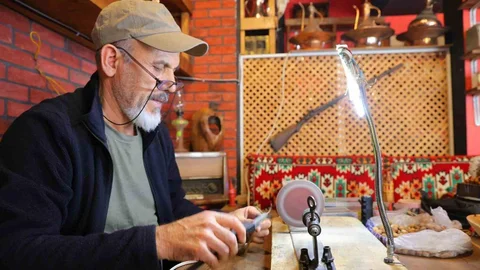 Kahramanmaraş'ta El Emeğiyle Sanat Yaratıyor