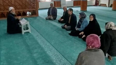 Buharkent’te Hacı Adaylarına Bilgilendirme Semineri