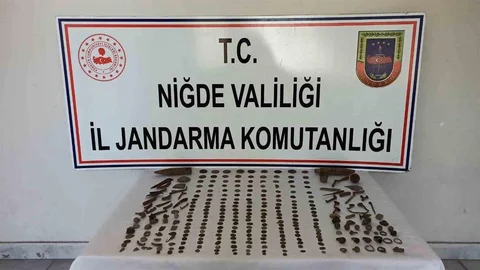 Niğde Bor'da Tarihi Eser Operasyonu