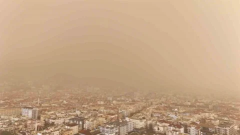 Antalya'da Toz Taşınımı Etkili Oldu