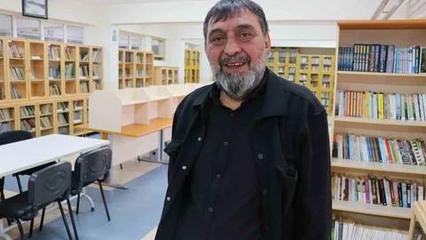 Ahmet Yenilmez Sivas'ta Öğrencilerle Buluştu