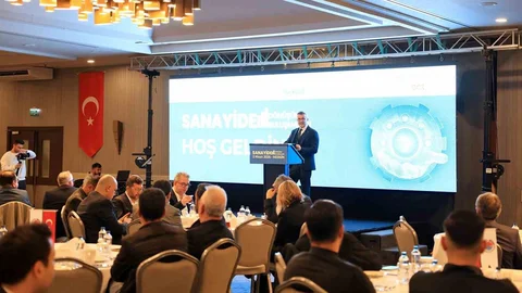 Mersin'de Sanayi Dönüşüm Buluşmaları Yapıldı