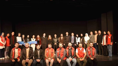 Erzurum'da Genç Şairler Yarıştı