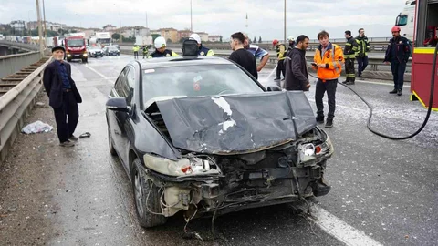 Kocaeli TEM Otoyolu'nda Zincirleme Kaza