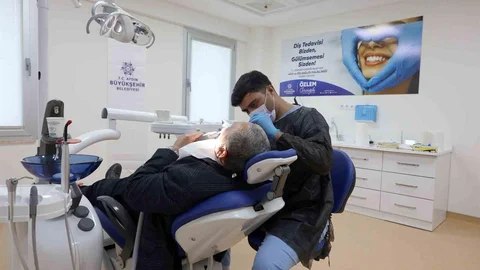 Koçarlı Ağız ve Diş Sağlığı Polikliniği Açıldı