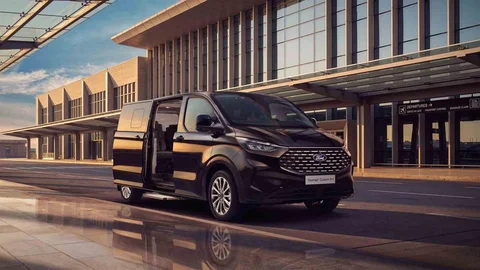Yeni Ford Tourneo Custom 9+1 İstanbul'da Satışta