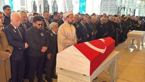 Prof. Dr. Hasan Hüsrev Hatemi Son Yolculuğuna Uğurlandı