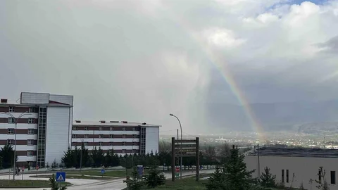 Bolu'da Gökkuşağı Görsel Şölene Dönüştü