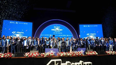 Kocaeli'deki Yazılım Mezuniyet Töreni