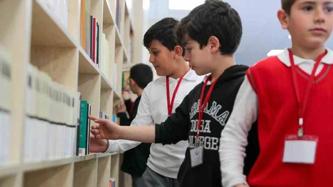Aliağa'da Kütüphane Haftası Etkinlikleri
