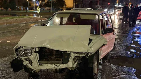 Kayseri’de Otomobil Kazası Oldu