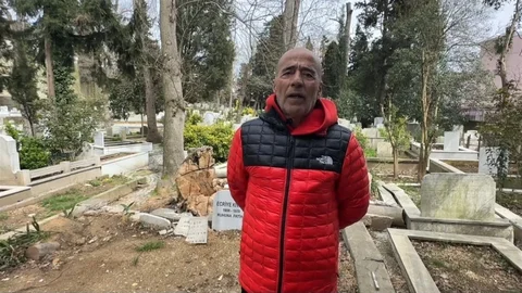 Sarıyer'de Fırtına Sonrası Mezarlık Hasarı