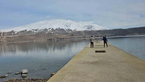 Aygır Gölü, Her Mevsimde Bambaşka Görünüyor