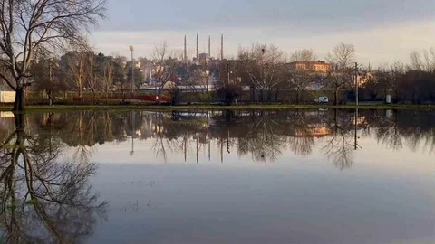 Edirne'de Tunca Nehri Taşkın Riskiyle Karşı Karşıya
