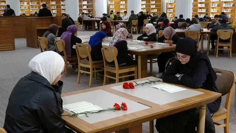 Gaziantep'te 302 Öğrenci Hatim Etti