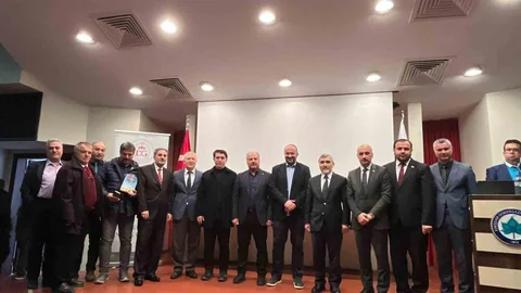 Eskişehir'de Doğu Türkistan Konferansı