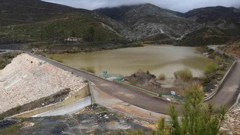 Kozağaç Barajı’nda Su Tahliyesi Başladı