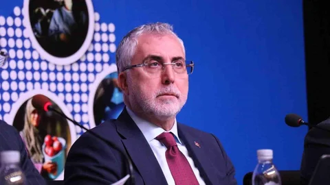 Bakan Işıkhan'dan Gençlere Müjdeler