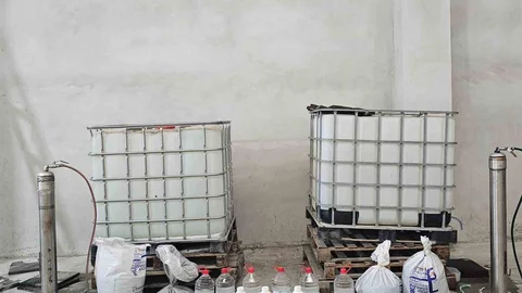 Adana'da Sahte Alkol Operasyonu