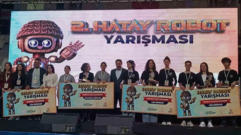 Hatay'da Robot Yarışması Sona Erdi