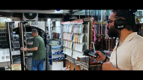 İzmir'in Sesini Yansıtan Belgesel: Kıyının Sesi