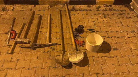 Kaçak Kazıda 5 Gözaltı Şanlıurfa'da