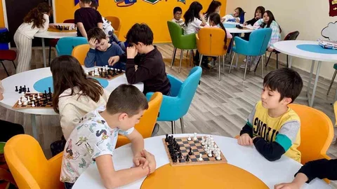 Menteşe'de Gençler İçin Eğitim Programı