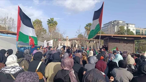 Şanlıurfa'da Kadınlar İdam Yasasına Karşı Toplandı