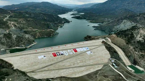 Çiftçiler Çetintepe Barajı’nın Su Gelmesini Bekliyor