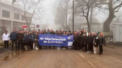Nilüfer'de Kansere Karşı Farkındalık Yürüyüşü