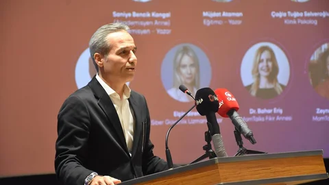 Ebeveynlere Dijital Çağ Rehberi Bursa'da