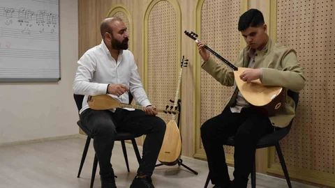 Görme Engelli Umut'un Müzik Tutkusu