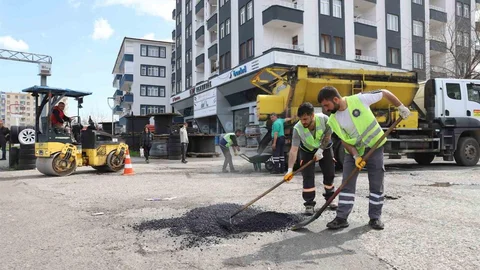 Diyarbakır'da Asfalt Yenileme Çalışmaları