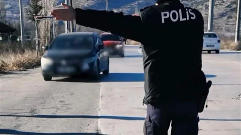 Isparta'da Aranan 24 Kişi Yakalandı