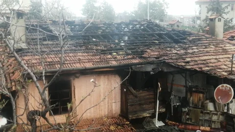 Isparta'da Ev Yangını Meydana Geldi