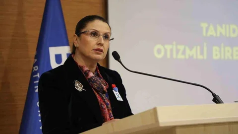 Bartın'da Otizm Paneli Düzenlendi