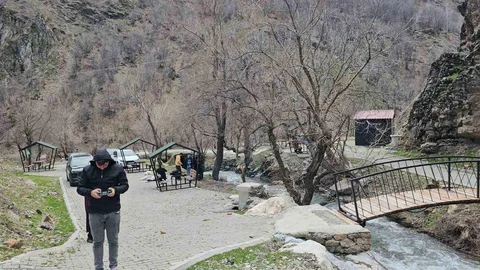 Gümüşkanat Şelalesi'ne Ziyaretçi Akını