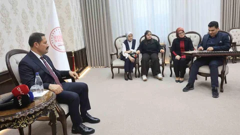 Ertuğrul'un Konseri Valiyi Etkiledi