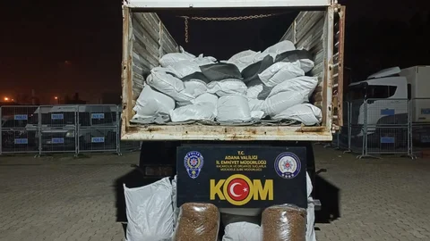 Adana'da Kaçak Tütün Operasyonu