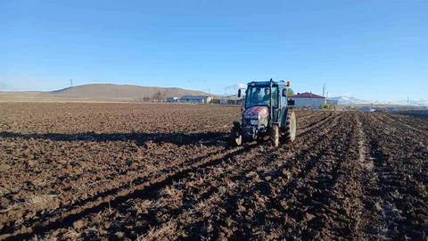 Kars'ta Ekin Sezonu Başladı