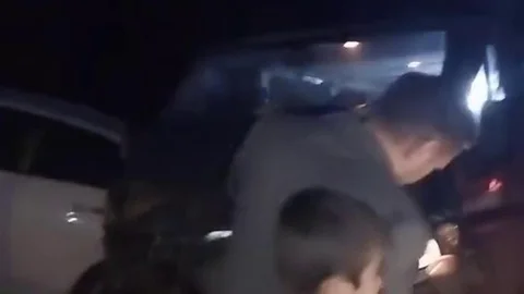 Bursa'da Kayalar Araçların Üzerine Düştü