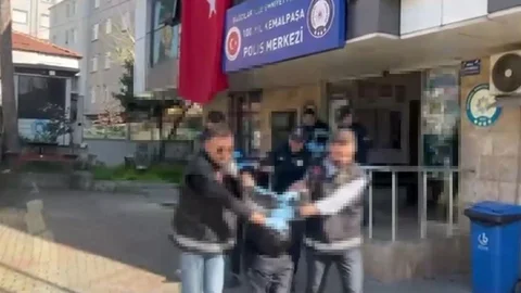 Bağcılar'da Yaralı Polisi Adliyeye Sevk Edildi
