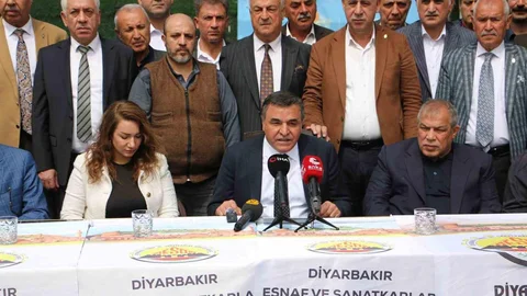 Diyarbakır'da DESOB Başkanı Adaylığını Açıkladı