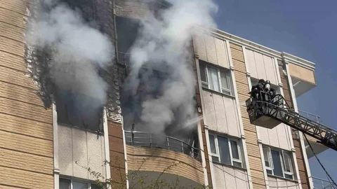 Şanlıurfa'da Korkutan Apartman Yangını