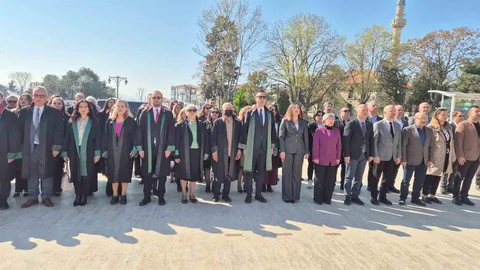 Tekirdağ'da Avukatlar Günü Kutlandı